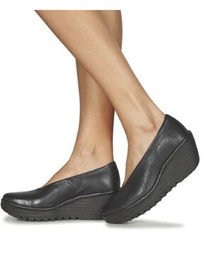 Fly London Yaz Black Leather Olatfirm Wedge Shoe Size 39 US 8-8.5